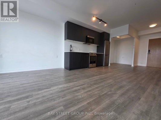 801 - 2369 Danforth Ave, Toronto (East End-Danforth), ON 4