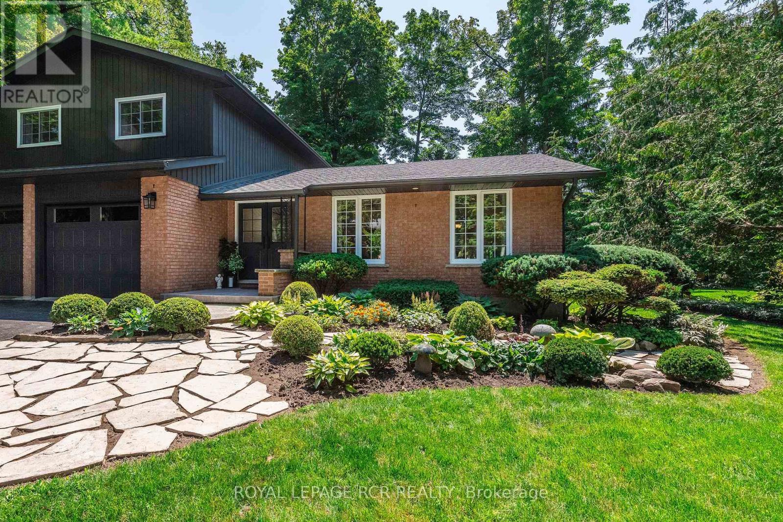 1026 QUEENS BUSH ROAD