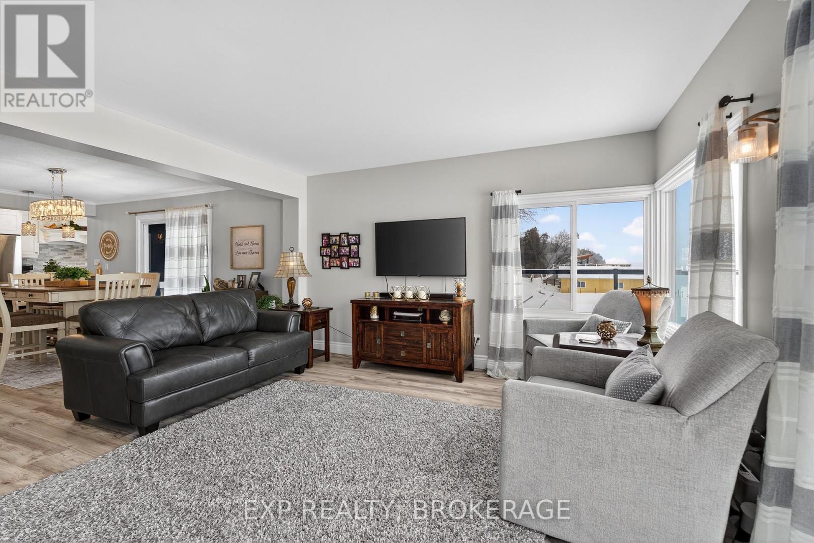 760 CEDAR PARK LANE