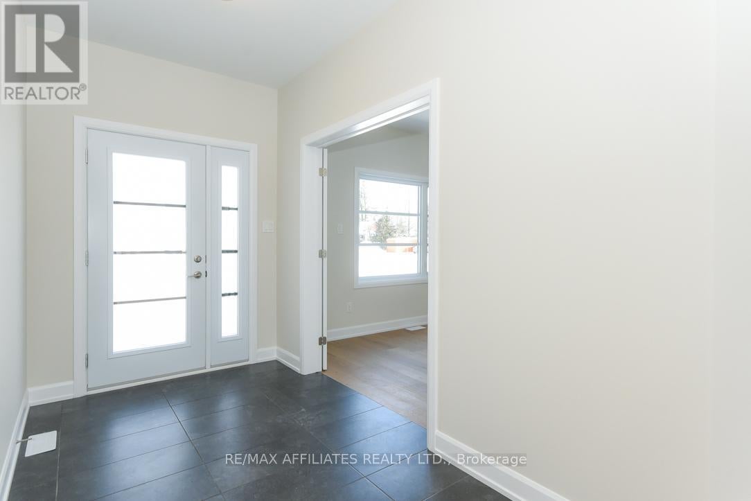 1055 CHABLIS CRESCENT