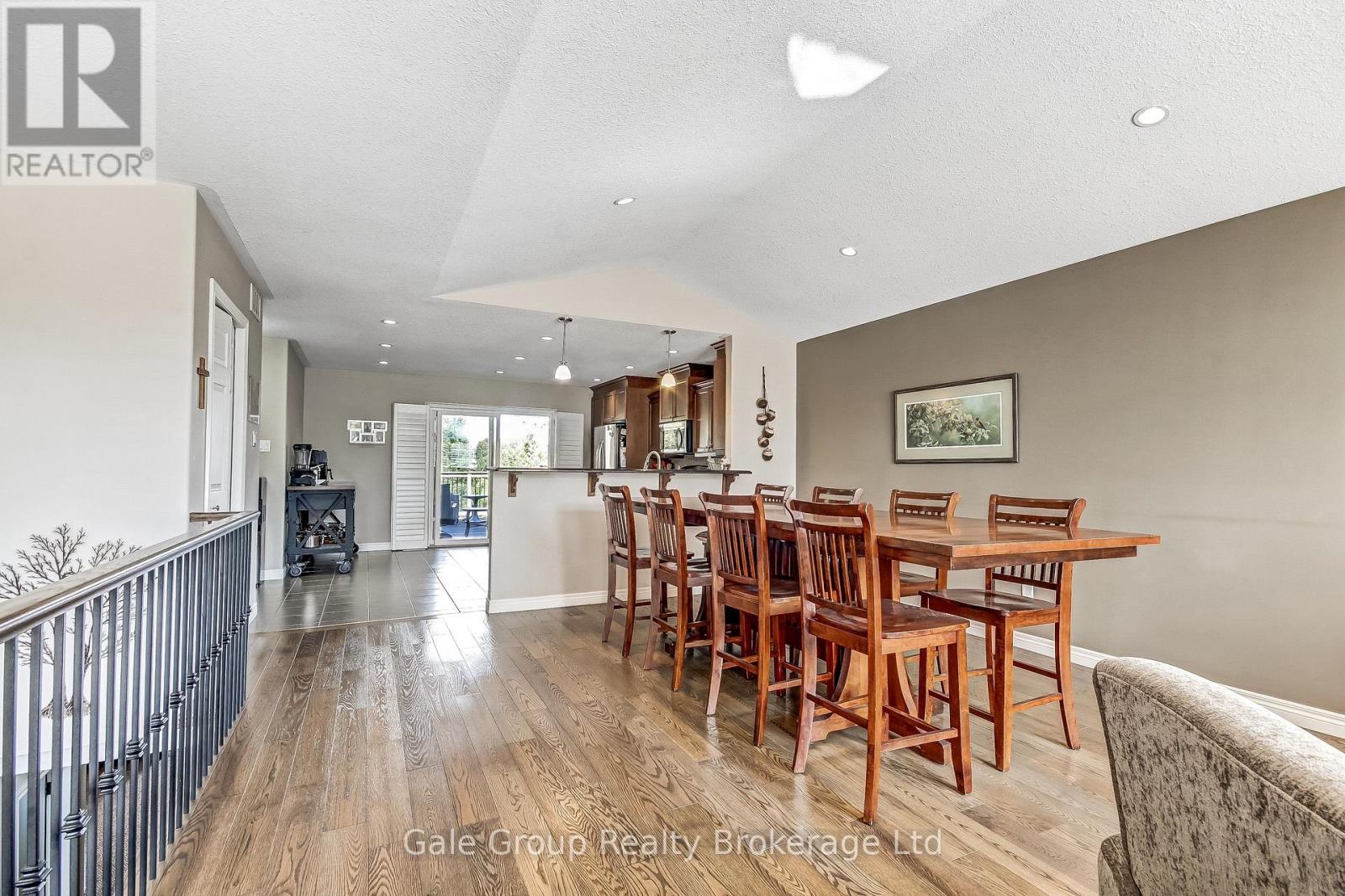 402 FAIRWAY ROAD