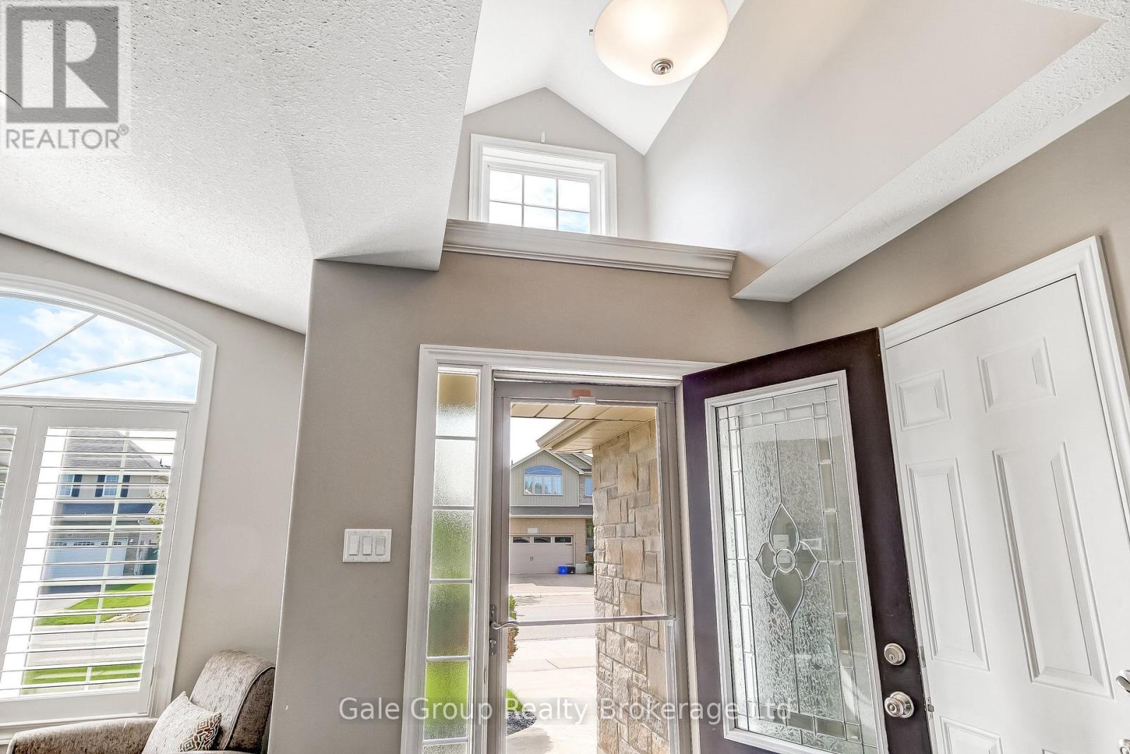 402 FAIRWAY ROAD