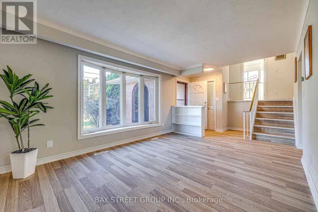 110 ST. DAVID'S ROAD, ST. CATHARINES (BURLEIGH HILL), ON L2T 1P9 - Image 1067047601.jpeg?d=l