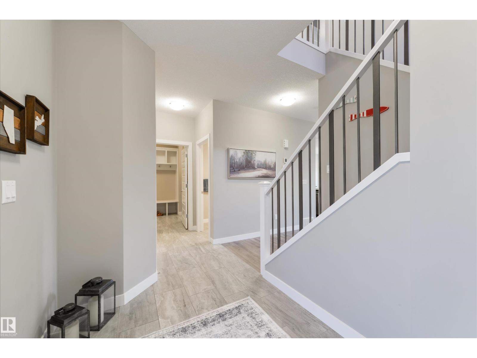 23 KINGSBURY CI
