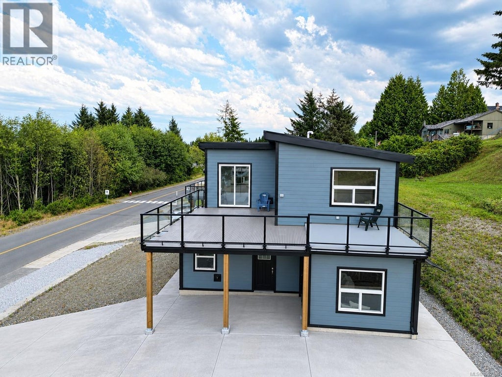 2071 PIONEER HILL DRIVE, PORT MCNEILL, BC V0N 2R0 - Image 484431053.jpeg?d=l