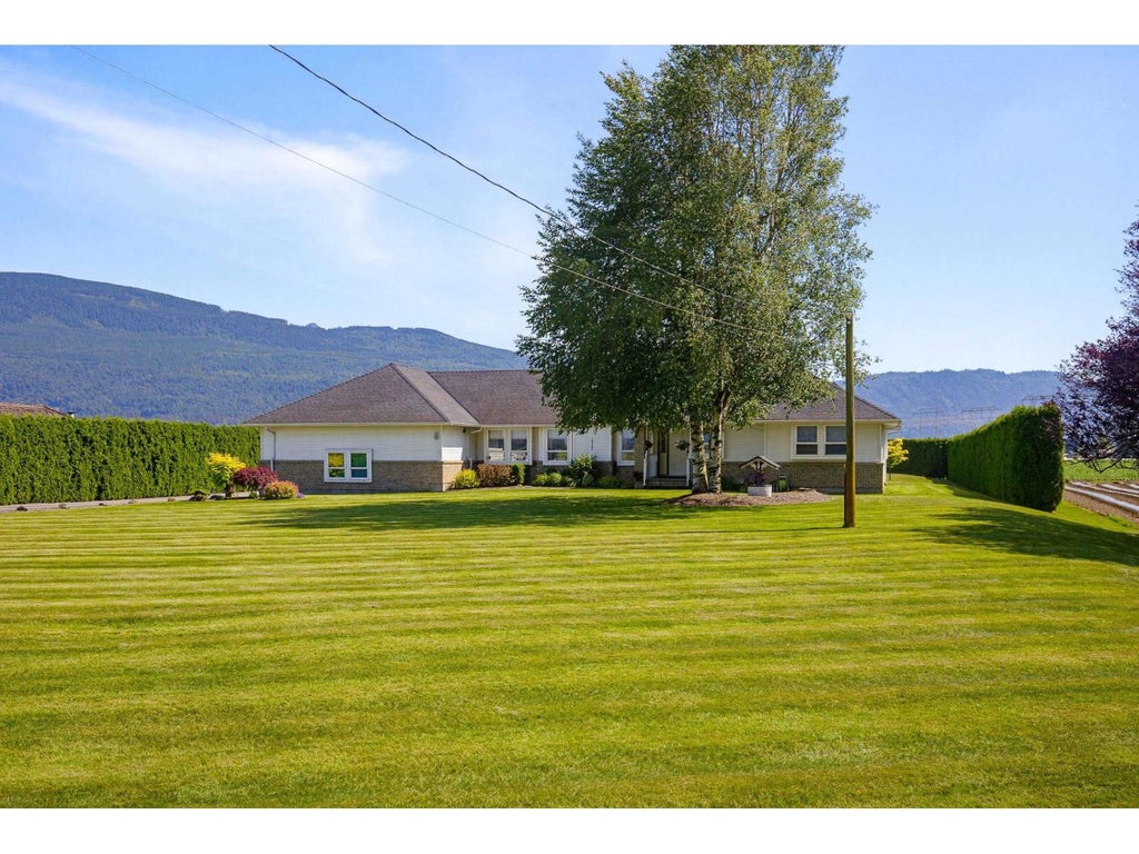 40406 NO. 3 ROAD, ABBOTSFORD, BC V3G 2R6 - Image 1054855370.jpeg?d=l
