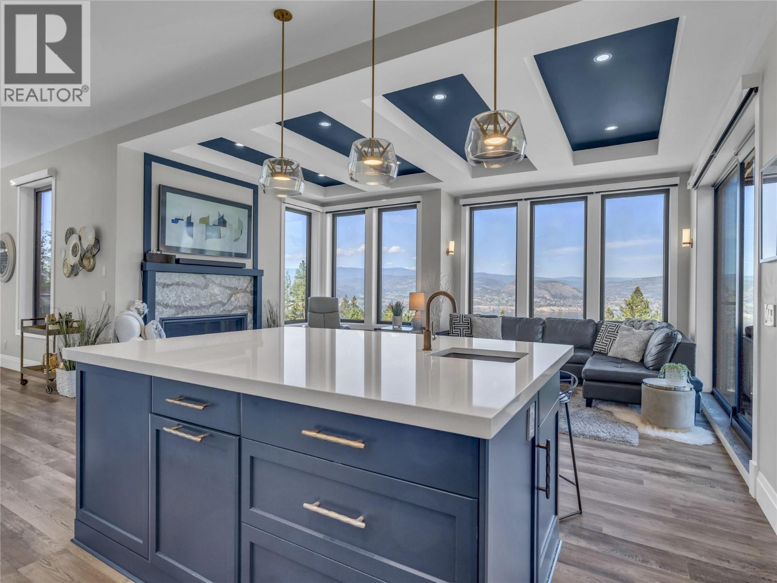 3060 OUTLOOK Way