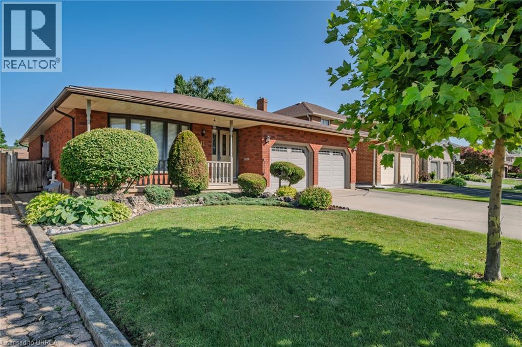 41 ROYAL OAK Drive