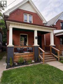 20 WELLS Avenue Brantford ON N3R 4J2