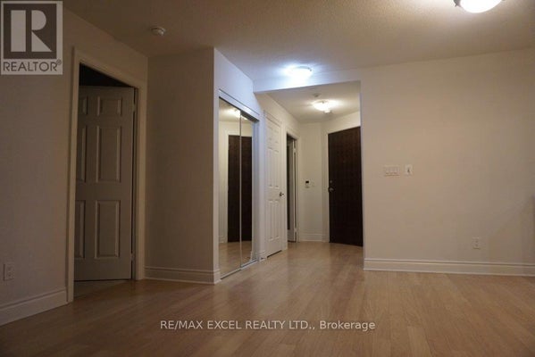 973 - 23 Cox Blvd, Markham (Unionville), ON 3