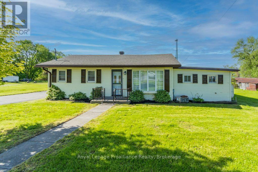 85 MANLEY DRIVE, BELLEVILLE (BELLEVILLE WARD), ON K8N 4Z4 - Image 4259323925.jpeg?d=l