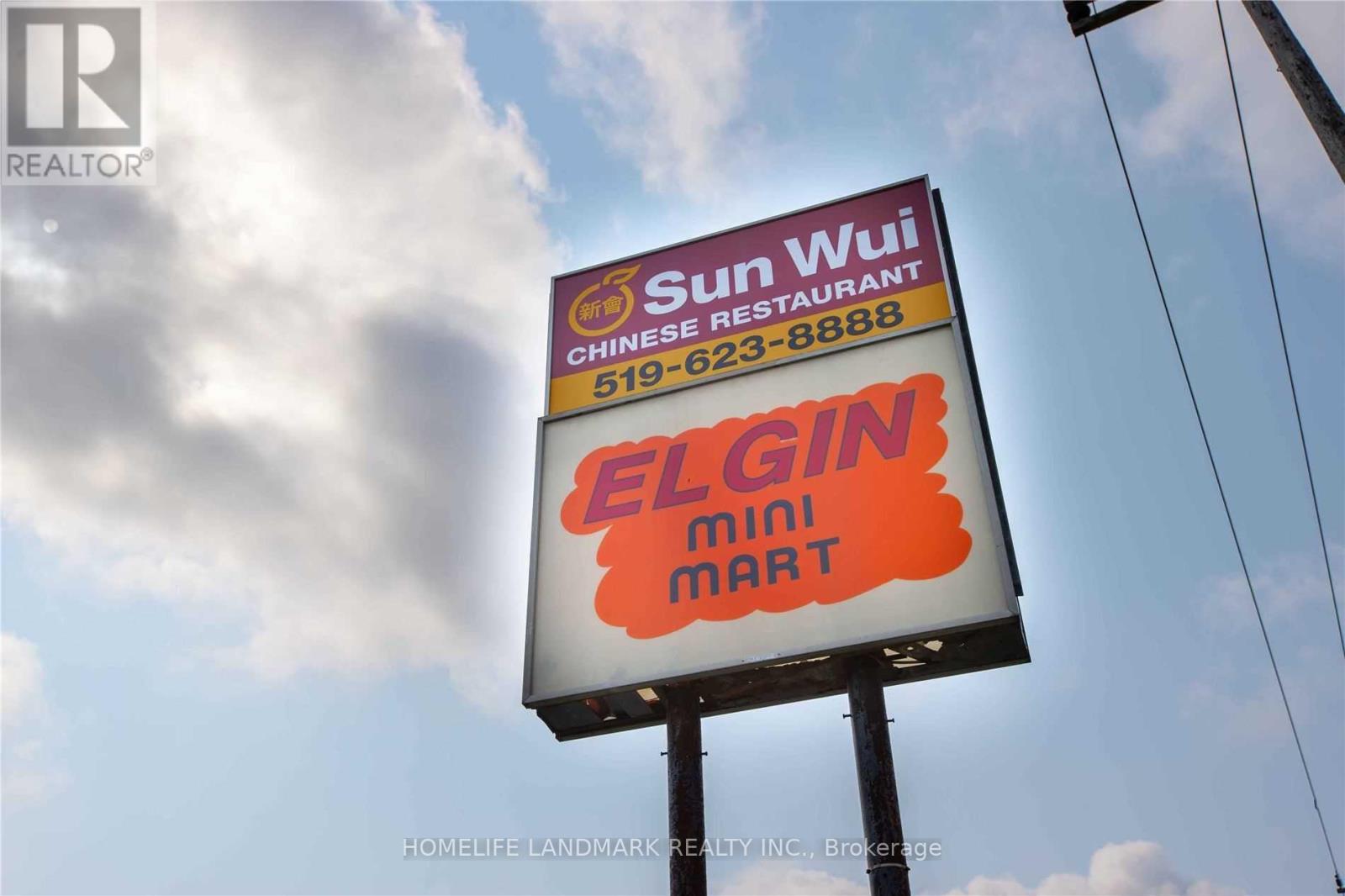 79 ELGIN STREET N