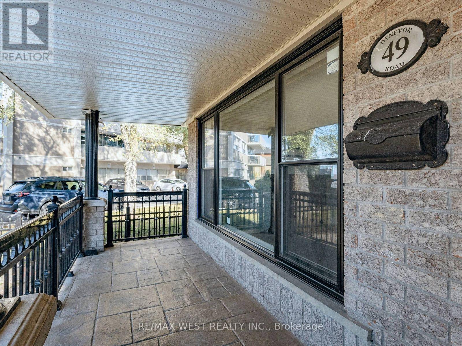 49 DYNEVOR ROAD