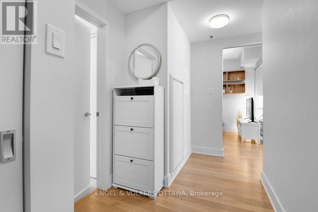 211 - 98 RICHMOND ROAD