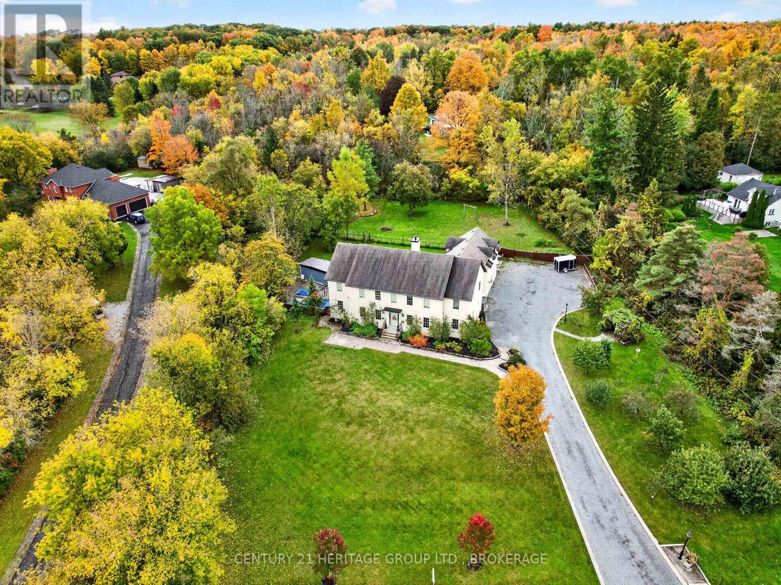 509 MAPLE LAWN DRIVE