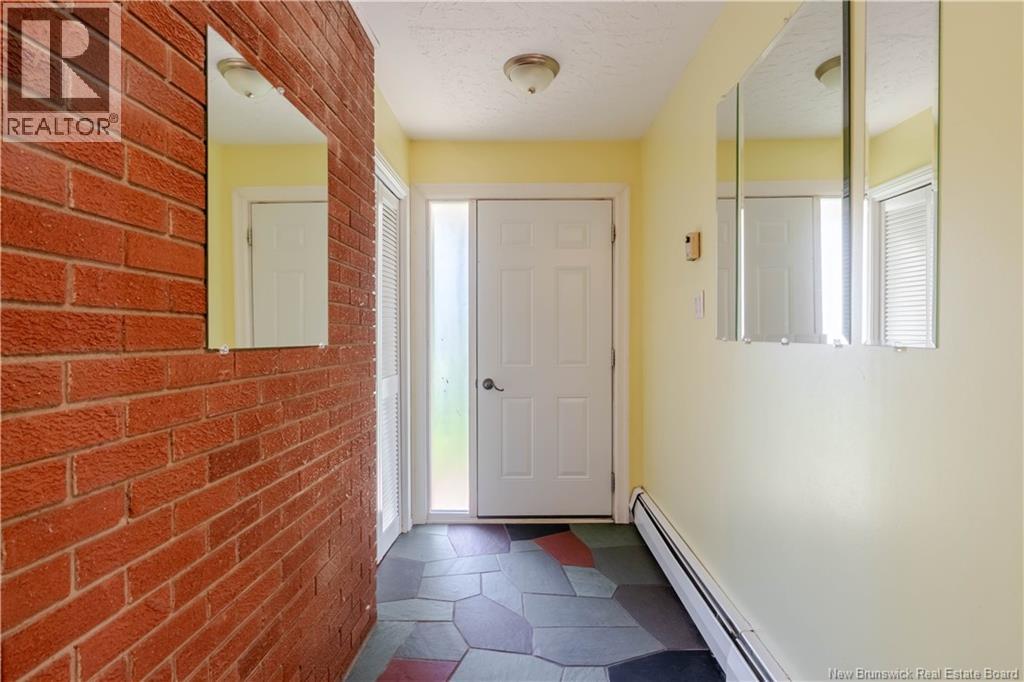 347 Massey Street - Photo 3