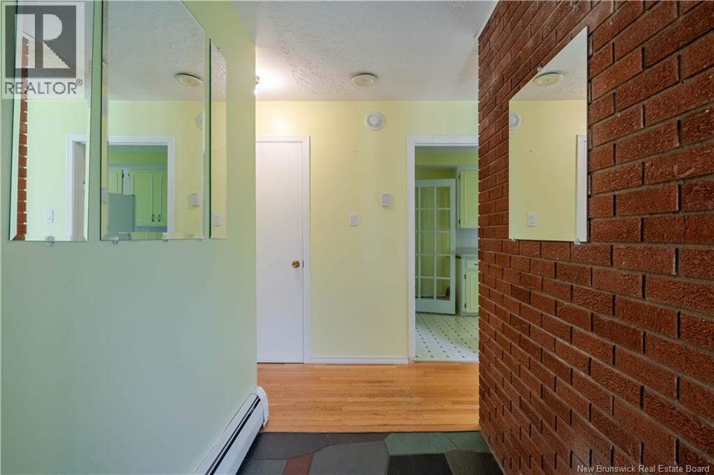 347 Massey Street - Photo 2