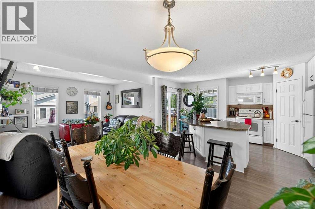 194 Everoak Gardens SW