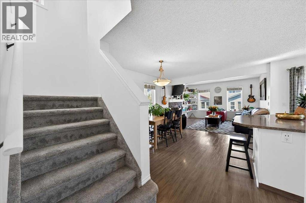 194 Everoak Gardens SW