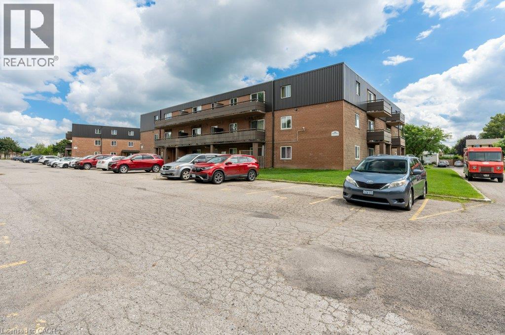 380 ADMIRAL Drive Unit# 208