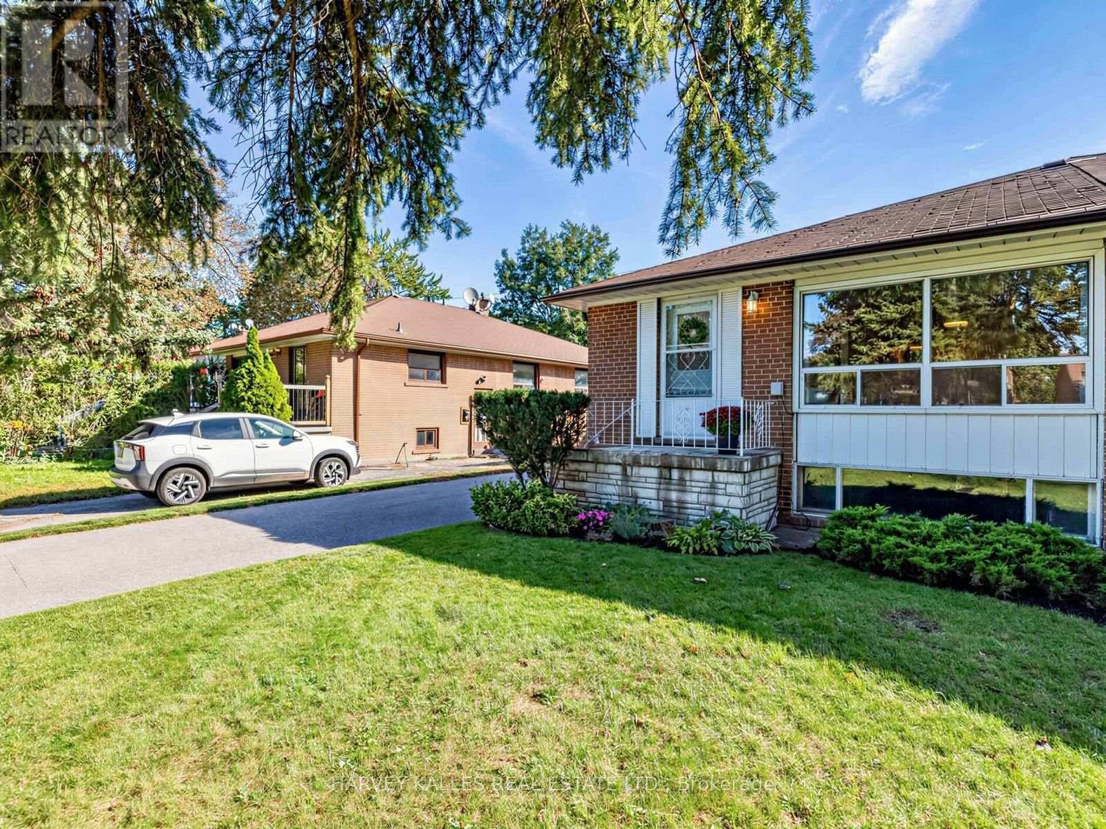 70 PINTAIL CRESCENT