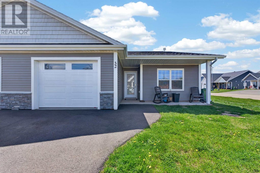 32 ELLIS AVENUE, SUMMERSIDE, PE C1N 4J3 - Image 3919400217.jpeg?d=l