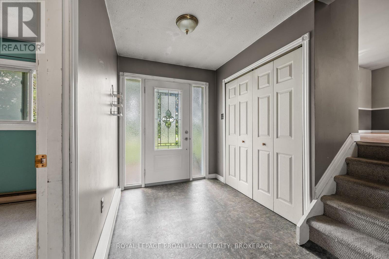 3298 PERTH ROAD