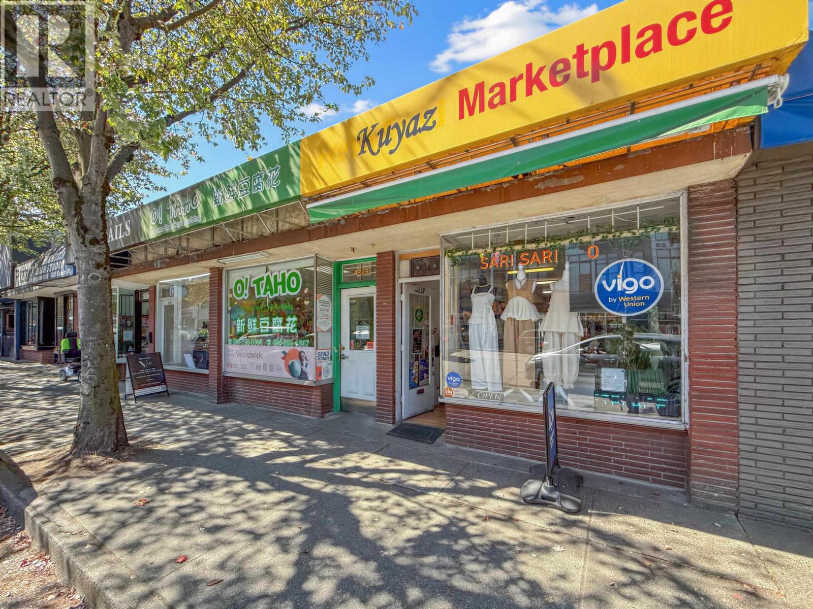 4221 FRASER STREET