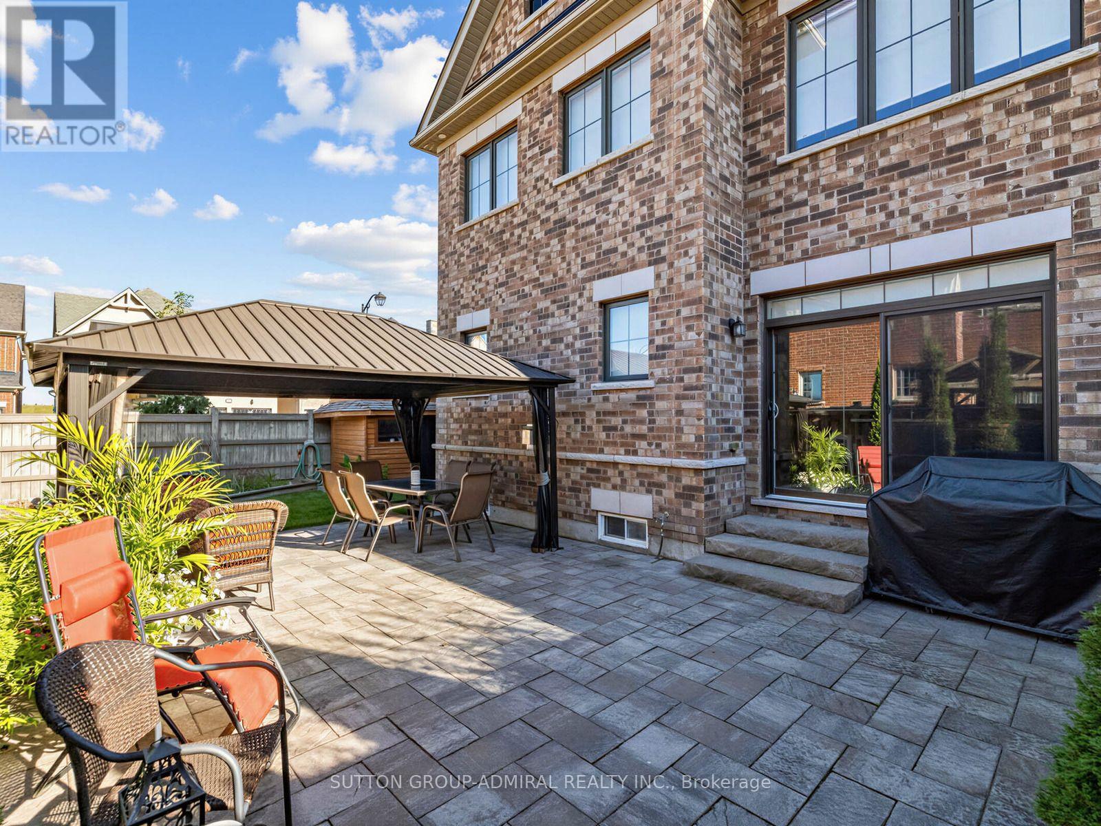 109 LEADEN HALL DRIVE