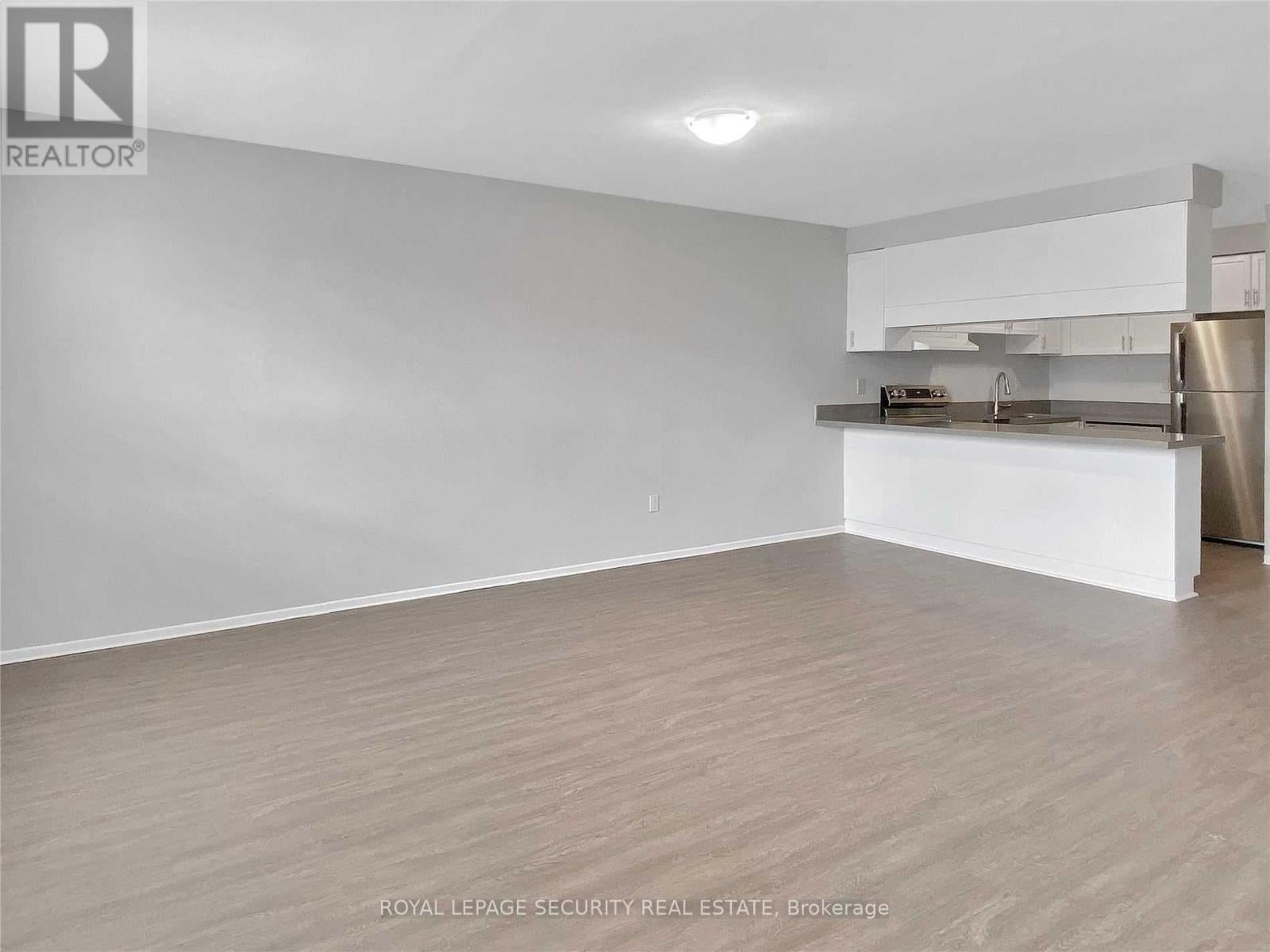 308 - 696 ST. CLAIR AVENUE W
