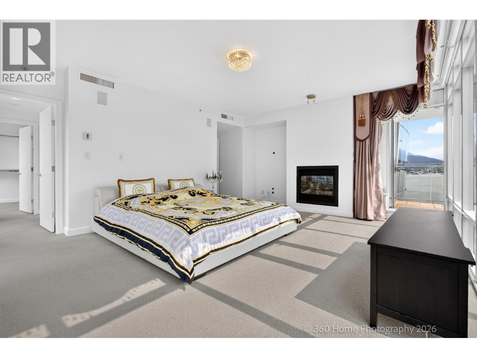 1402 1281 W CORDOVA STREET