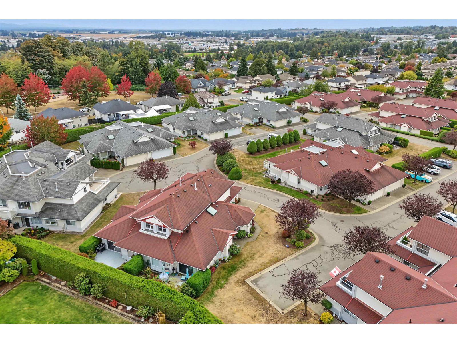 37 31406 UPPER MACLURE ROAD