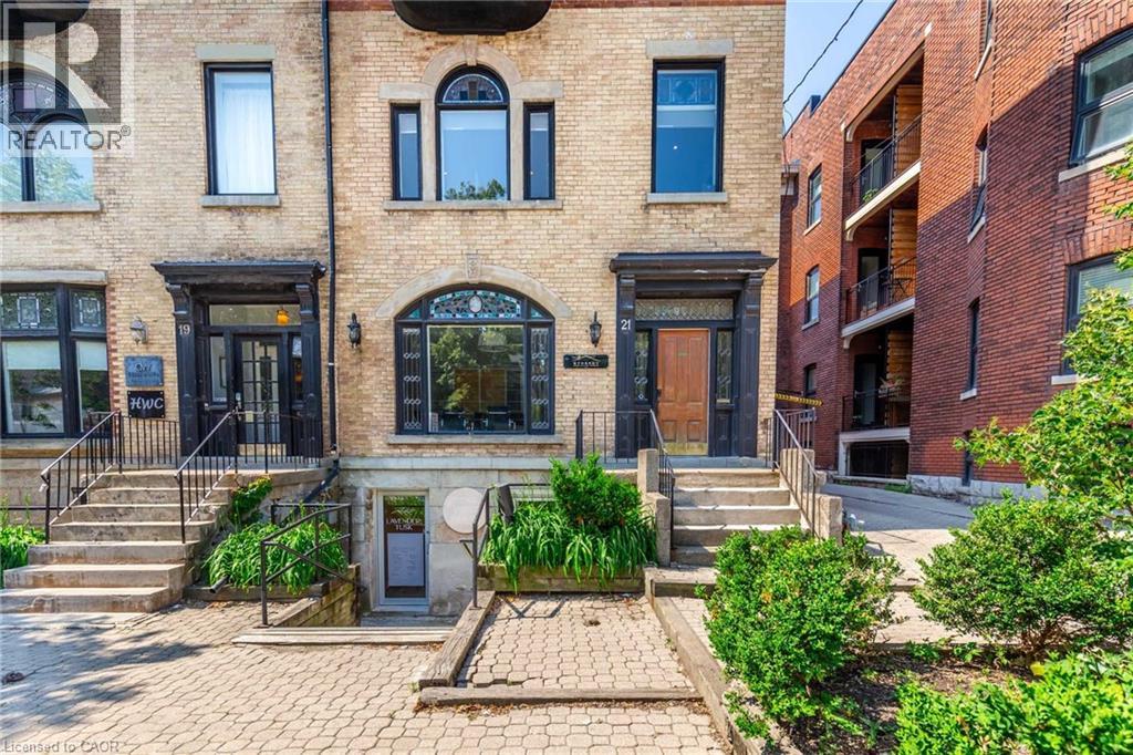 21 BOLD Street Unit# Main
