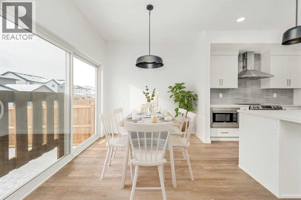 546 Malahat Green W