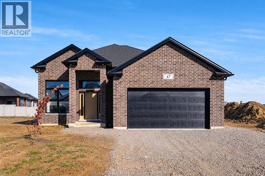 47 BLOOMINGTON WAY, CHATHAM, ON N7L 0H2 - Image 3424771292.jpeg?d=l