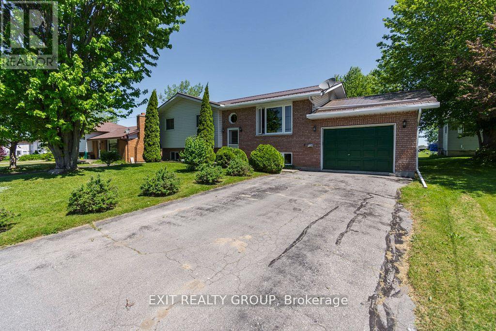 147 BALDWIN STREET - Photo 4