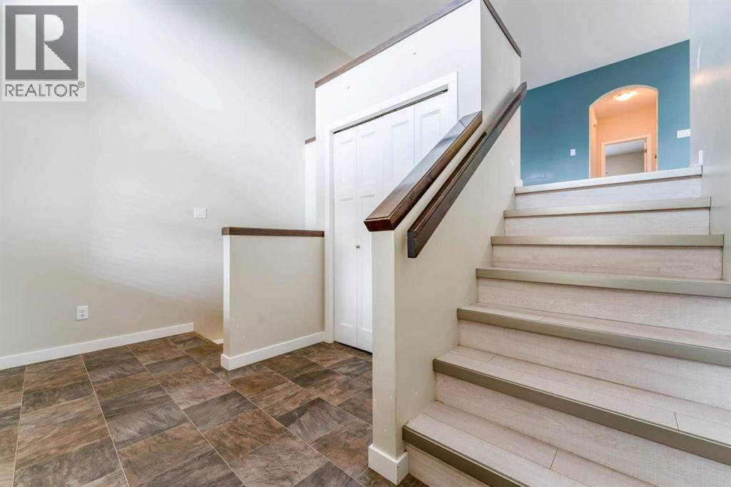 352 CROCUS Terrace W