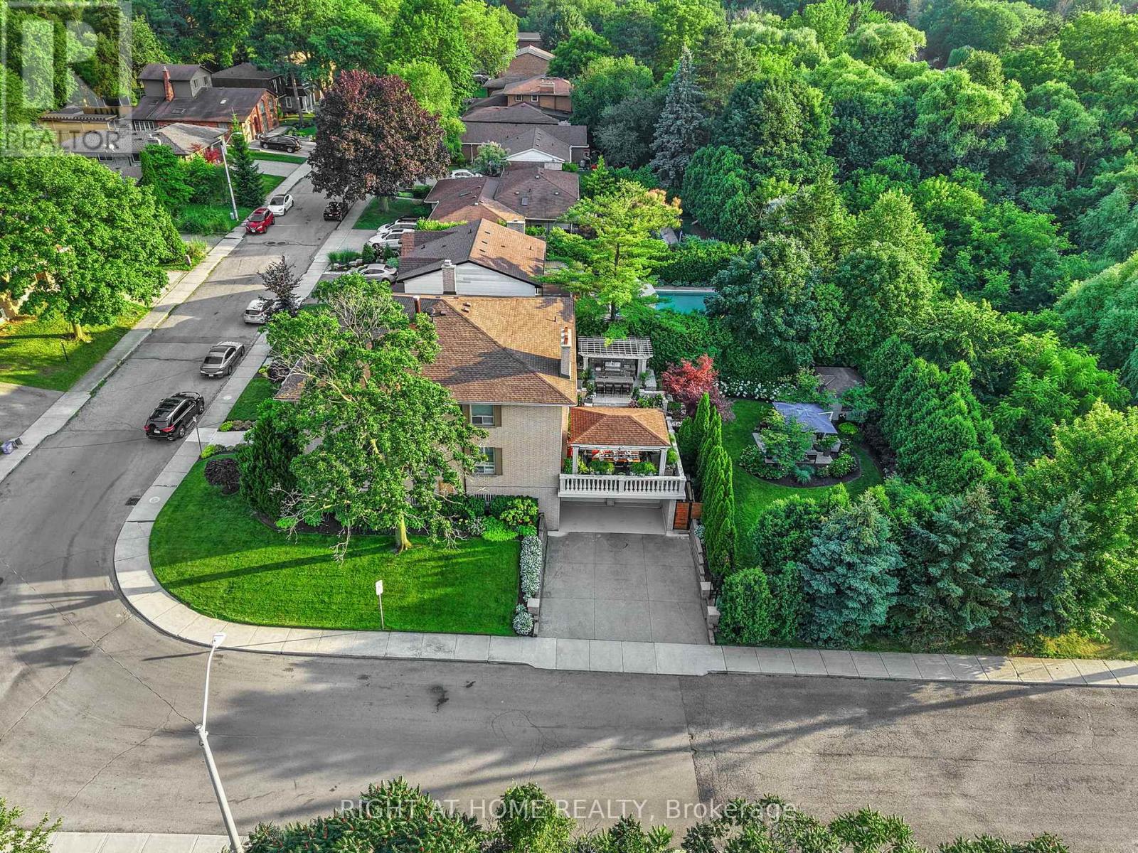 14 DELBROOK COURT