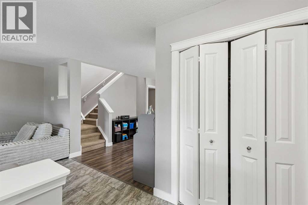 33 Legacy Gate SE