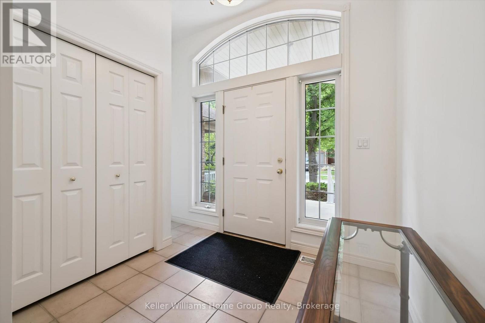 6 PARKSIDE DRIVE