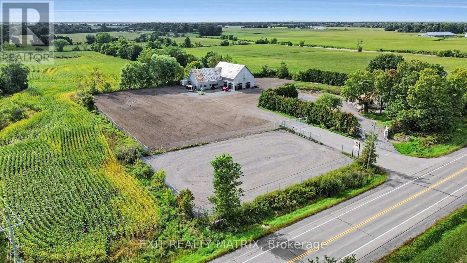 6126 ROCKDALE ROAD - Photo 3