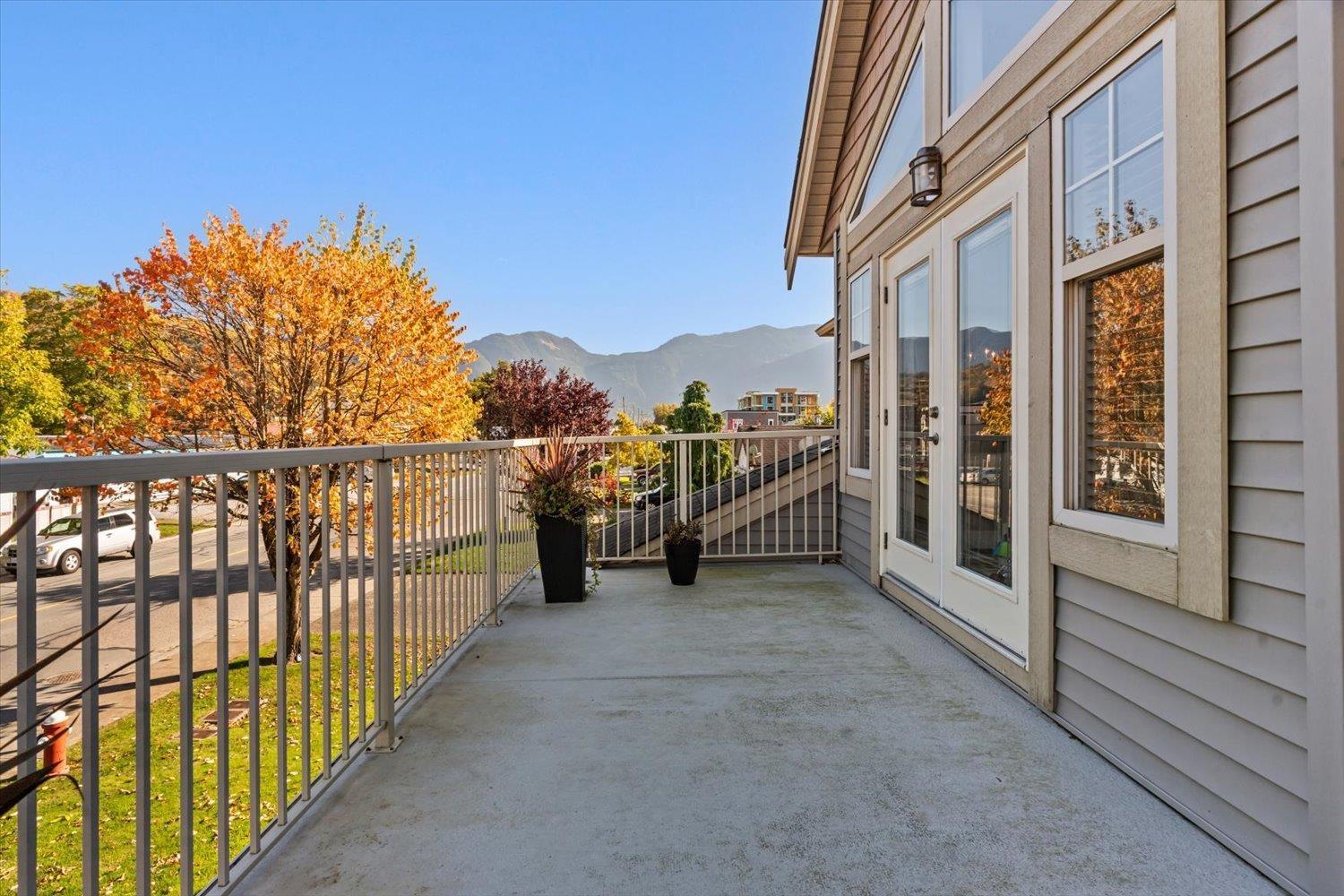6898 CHEAM AVENUE, Agassiz