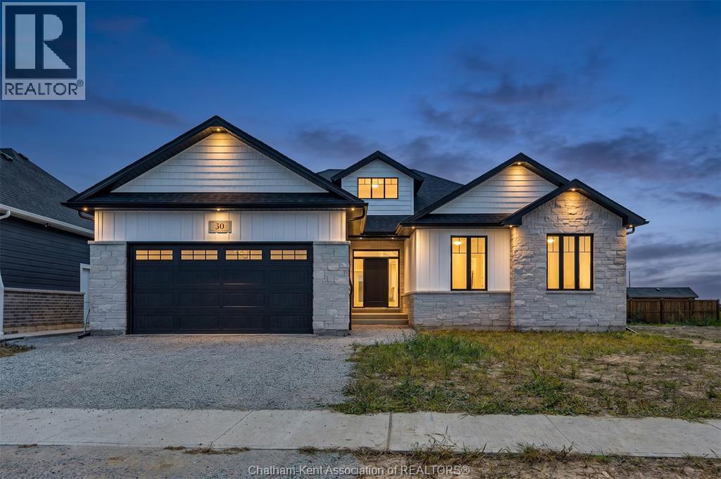 30 ROSEWOOD CRESCENT