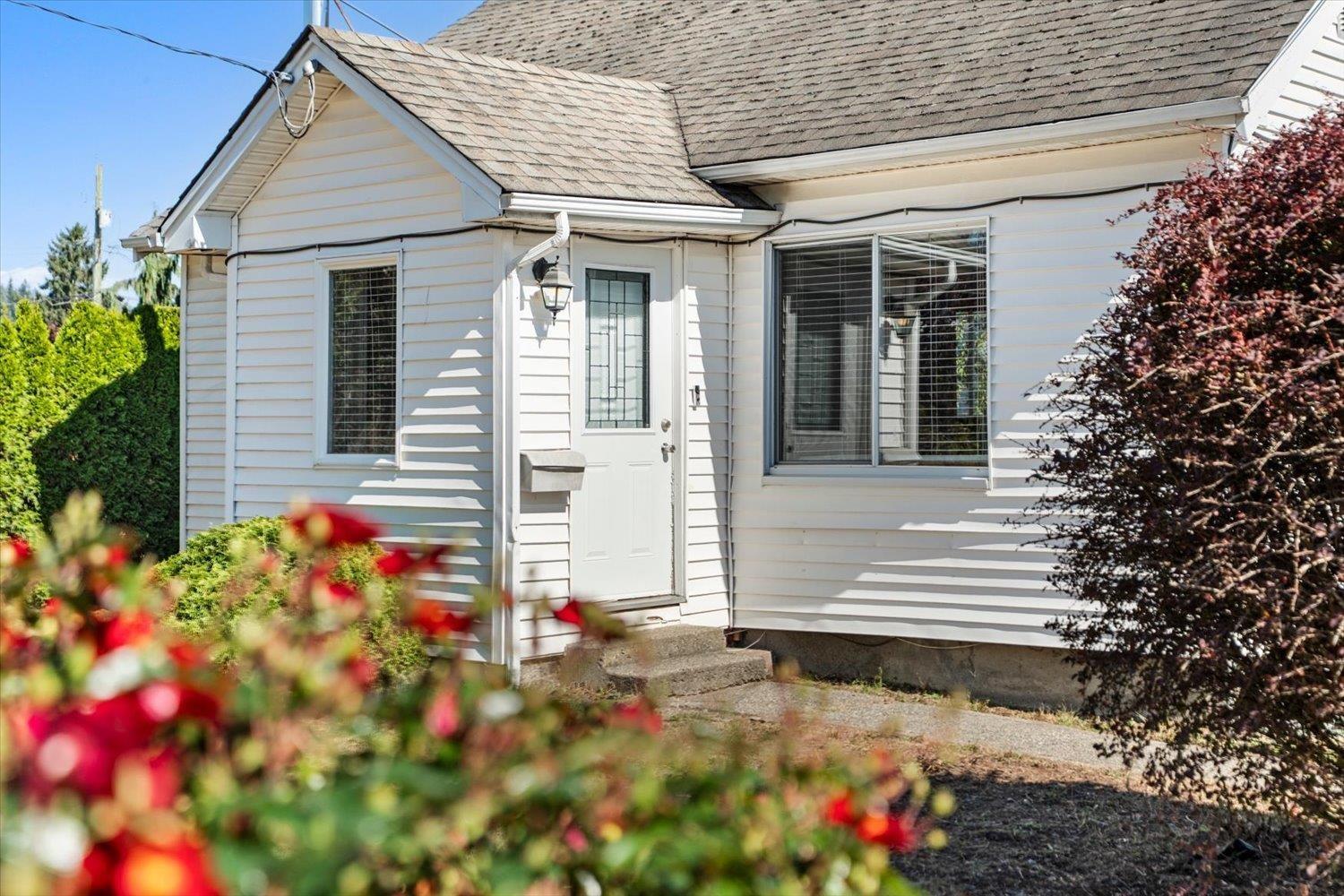 9260 MCNAUGHT ROAD, Chilliwack Proper East