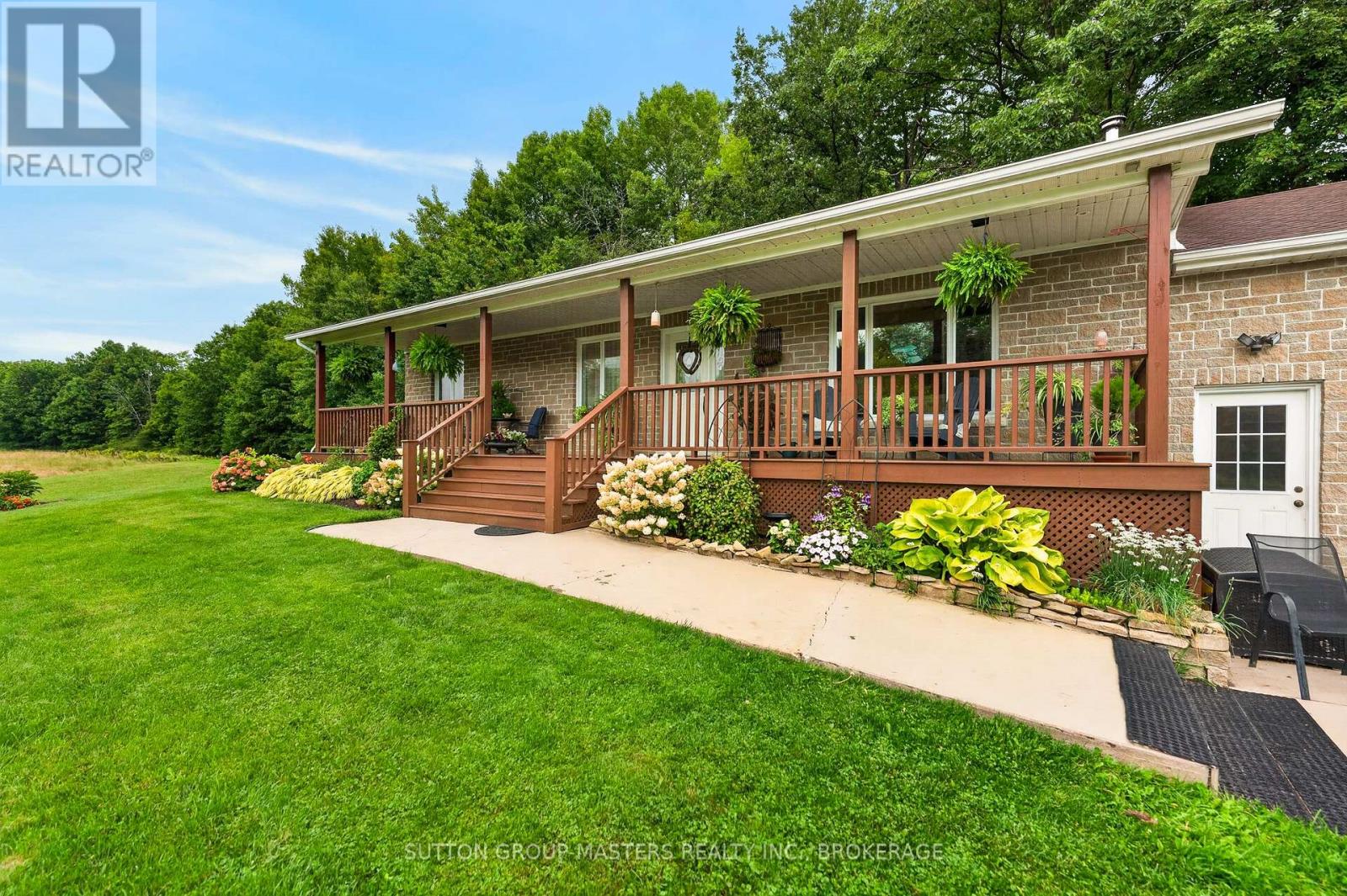 4126 HIDEAWAY LANE