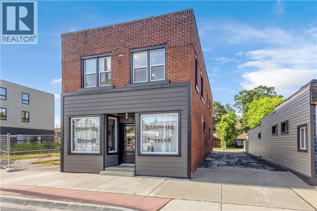 136 KING Street