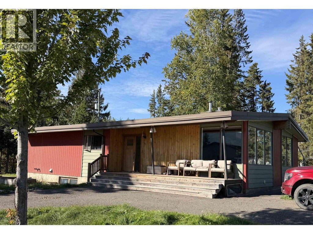 1637 QUEEN STREET, SMITHERS, BC V0J 2N0 - Image 3718481909.jpeg?d=l