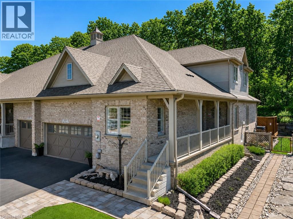 227 CHESTNUT HILL Crescent