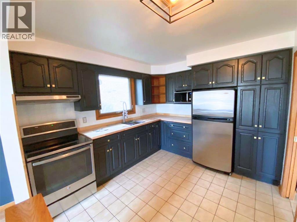25 DURCO AVENUE