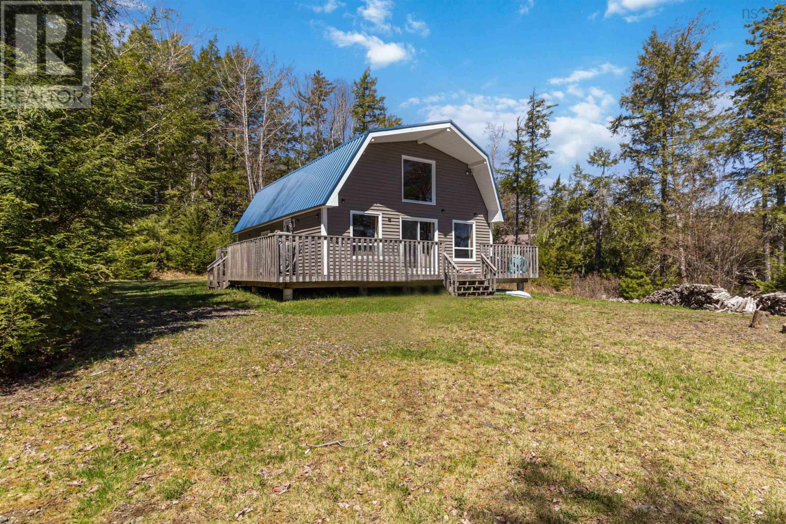 988 Labelle Road - Photo 3
